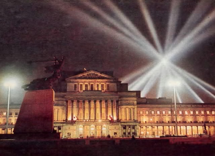 4834-warszawska-nike-5