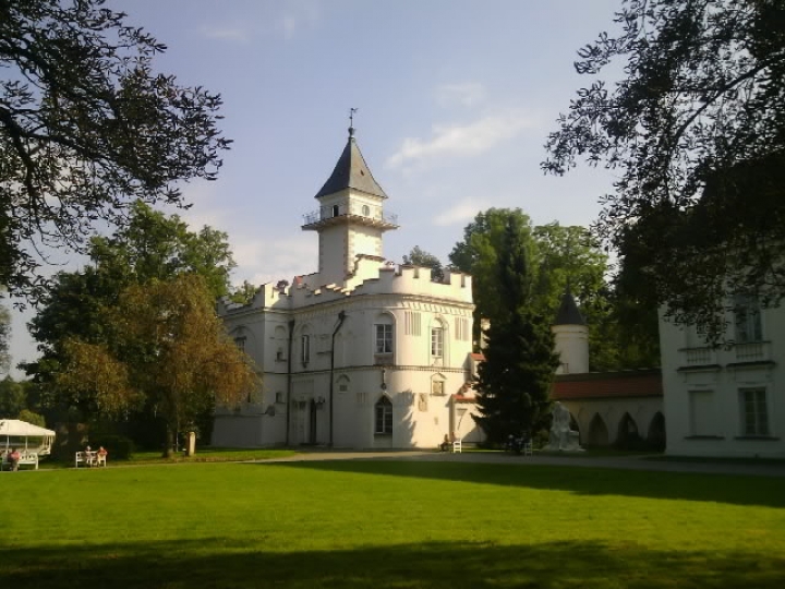 5834-radziejowice-klejnot-wsrod-mazowieckich-pol-5