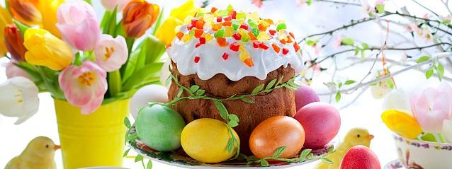 Easter cake and colourful eggs
