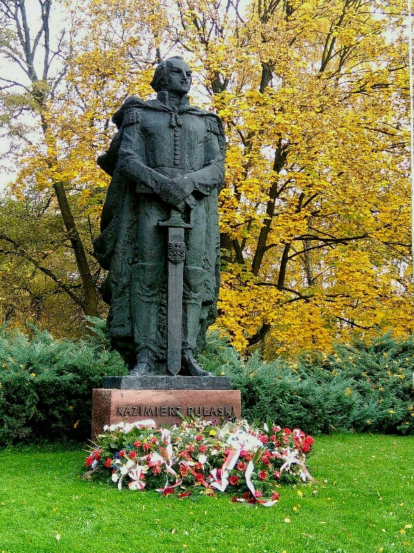 Winiary pomnik Kazimierza Pułaskiego