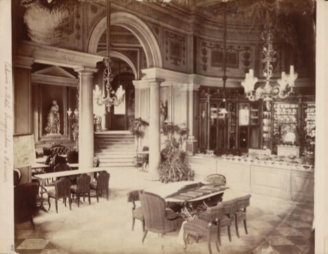 Hotel Europejski. Wnętrze kawiarni LOURSE. Zdjęcie z zasobów Mazowieckiej Biblioteki Cyfrowej