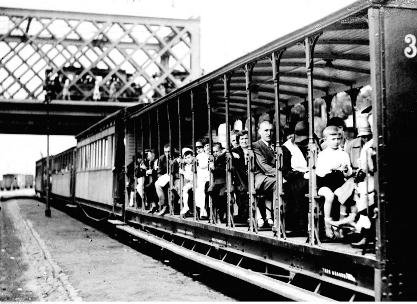 Wagon letni kolejki jabłonowskiej. Foto: archiwum net