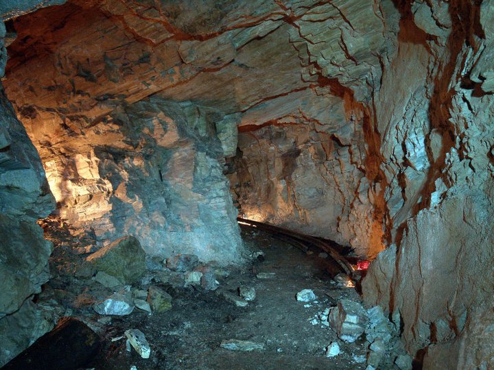 ZABYTKOWA KOPALNIA URANU W KLETNIE