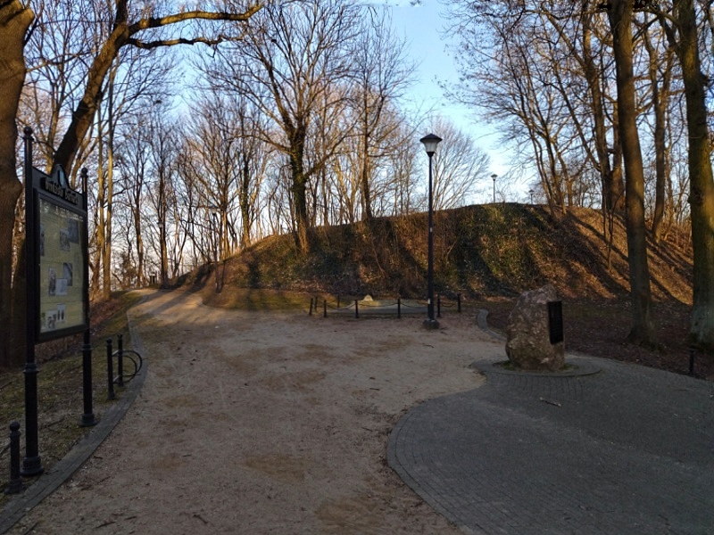 Serock grodzisko Barbarka