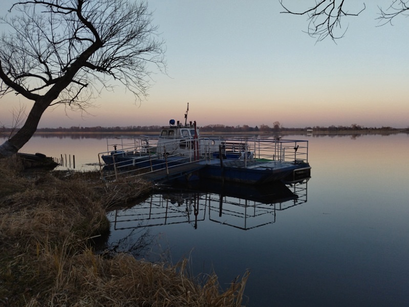 Serock przystań na jeziorze