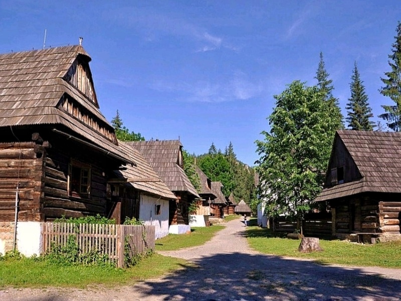 Słowacja skansen Muzeum Wsi Orawskiej