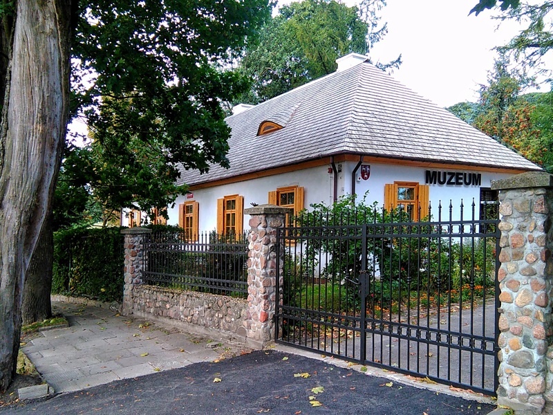 Wola Okrzejska muzeum