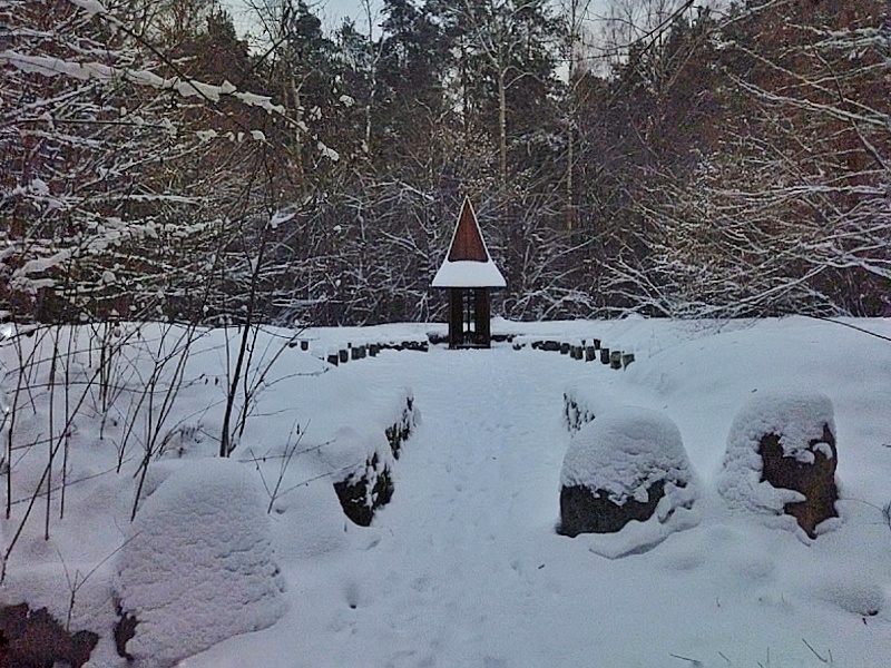 Jesówka Cmentarz I wojna