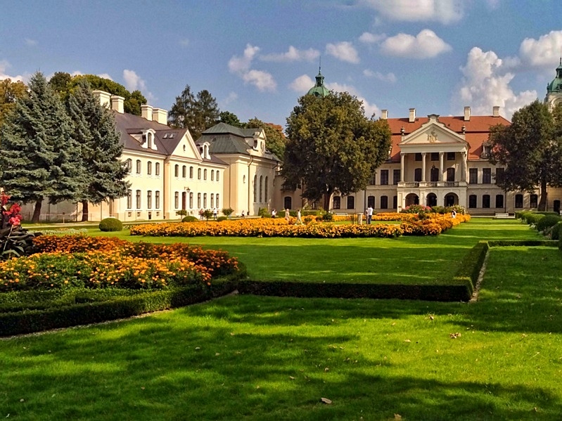 kozlowka-palac-zamoyskich