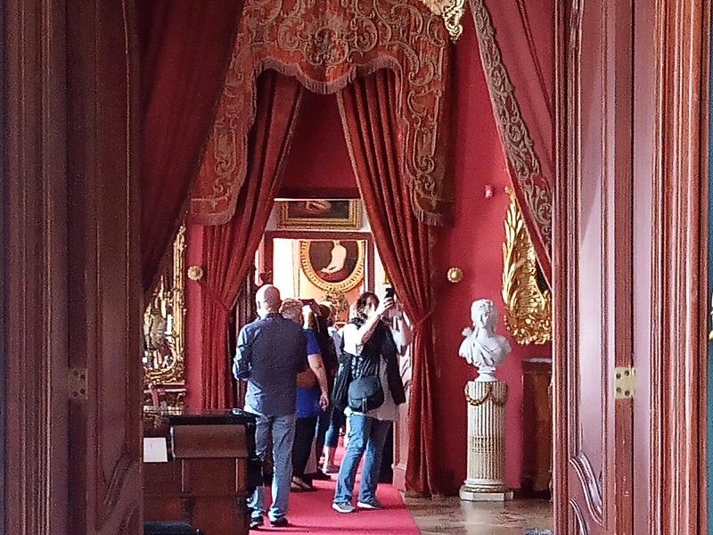 Kozłówka zwiedzamy pałac Zamoyskich