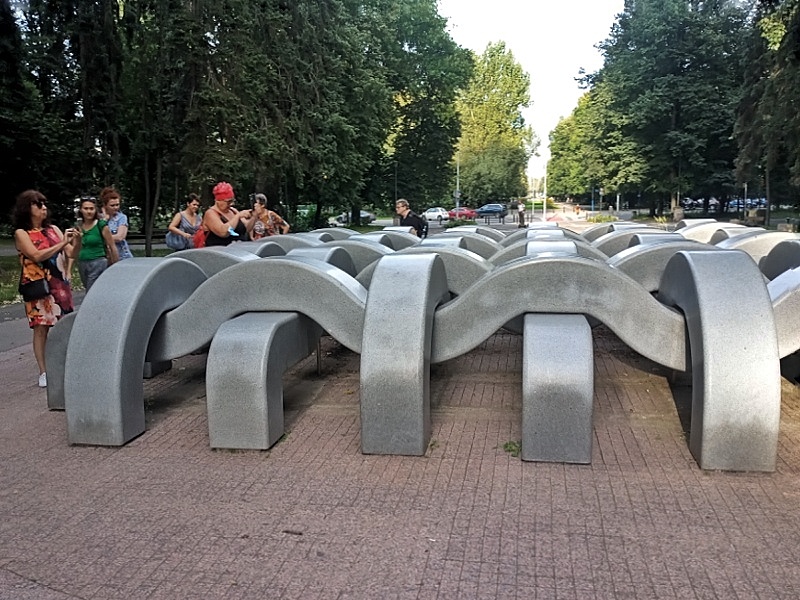 Skarpa Warszawska pomnik Unity