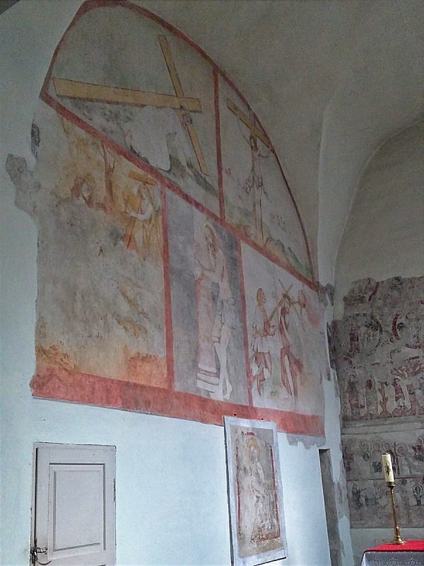Czerwińsk freski w nawie kościoła