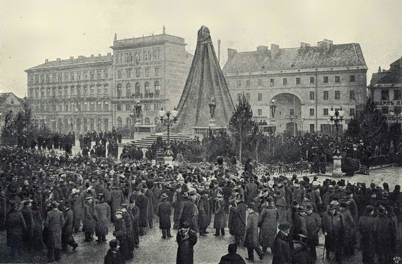 Pomnik Adama Mickiewicza w Warszawie